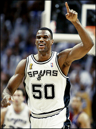 David Robinson will be inducted into the Naismith Basketball Hall of Fame on Sept. 10-12.