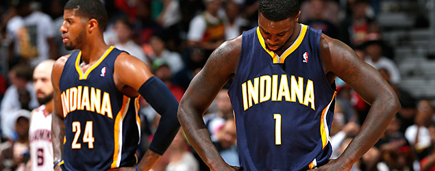 Paul George and Lance Stephenson are in a dogfight with the Hawks. (GETTY IMAGES)