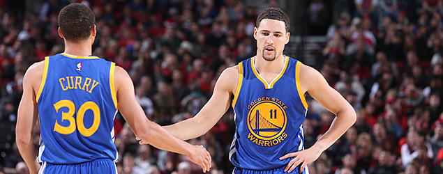 Stephen Curry and Klay Thompson are struggling against the Cavs in the NBA Finals. (GETTY IMAGES)
